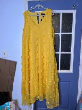 Ashley Stewart Sulphur Yellow Textured Pom-Pom V-Neck Maxi Dress size 22/24 NWT